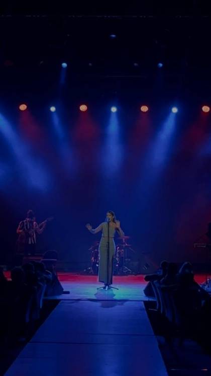 Mayssa Murr performing, photo 10